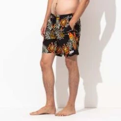 Banks JournalAloha Club Elastic Boardshort