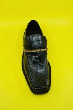 Ernest W. BakerLeather Gold Braided Chain Loafers - Black -Patagonia Clothing Shop Black Leather Gold Braided Chain Loafers 20221025051542 2