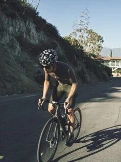 Universal ColoursCanopy Mono Bib Short - Green -Patagonia Clothing Shop Canopy Green Mono Bib Short 20210716015947 3