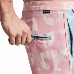 Roark RevivalChiller Boardshorts 17 16 Roark RevivalChiller Boardshorts 17 -Patagonia Clothing Shop Chiller Boardshorts 17 20230510230902 3