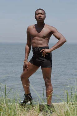 FANGNYC Essential High-Waisted Short Shorts -Patagonia Clothing Shop Essential High Waisted Short Shorts 20221031165533 3