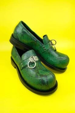Martine RoseFaux Snake Leather Bulb Toe - Green -Patagonia Clothing Shop Green Faux Snake Leather Bulb Toe Ring Loafer 20230317003002