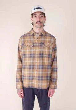 PatagoniaOrganic Fjord Flannel Shirt - Mojave Khaki