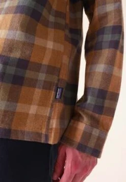 PatagoniaOrganic Fjord Flannel Shirt - Mojave Khaki -Patagonia Clothing Shop Patagonia Organic Fjord Flannel Shirt Mojave Khaki 20230314235224