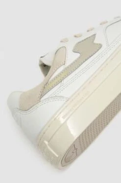 S.W.CPearl S Strike Leather Sneakers - White/Putty -Patagonia Clothing Shop Pearl S Strike Leather White Putty 20230911185822 2