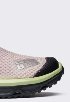 SALOMONRX MOC 3.0 - Feather Grey/Plum Kitten/Winter Pear -Patagonia Clothing Shop RX MOC 3 0 Feather Grey Plum Kitten Winter Pear 20231009123330 1