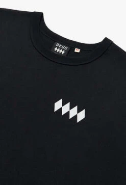 DeusSeoul Address Tee - Anthracite -Patagonia Clothing Shop Seoul Address Tee 20231012000637 1