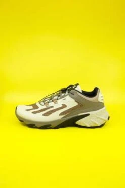 SALOMONSpeedverse PRG Sneakers - Aloe Wash/Almond Milk -Patagonia Clothing Shop Speedverse PRG in Aloe Wash Almond Milk 20230801025131 1