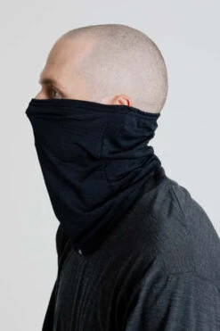GoldwinStretch Grid Neck Gaiter - Black