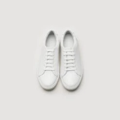 THEYTwo-Tone Low Sneaker - Mono White -Patagonia Clothing Shop Two Tone Low Mono White 20190626123840 2