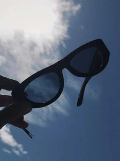 VADAVada Tokio Eyewear - Sapphire/Navy -Patagonia Clothing Shop Vada Tokio Eyewear Sapphire Navy 20220827121416