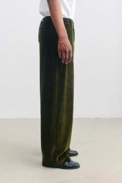 A Kind Of GuiseVali Chino Corduroy - Olive -Patagonia Clothing Shop Vali Chino Olive Corduroy 20230901131831 1