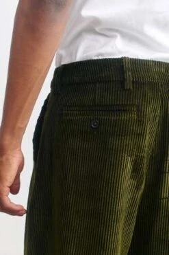 A Kind Of GuiseVali Chino Corduroy - Olive -Patagonia Clothing Shop Vali Chino Olive Corduroy 20230901131832